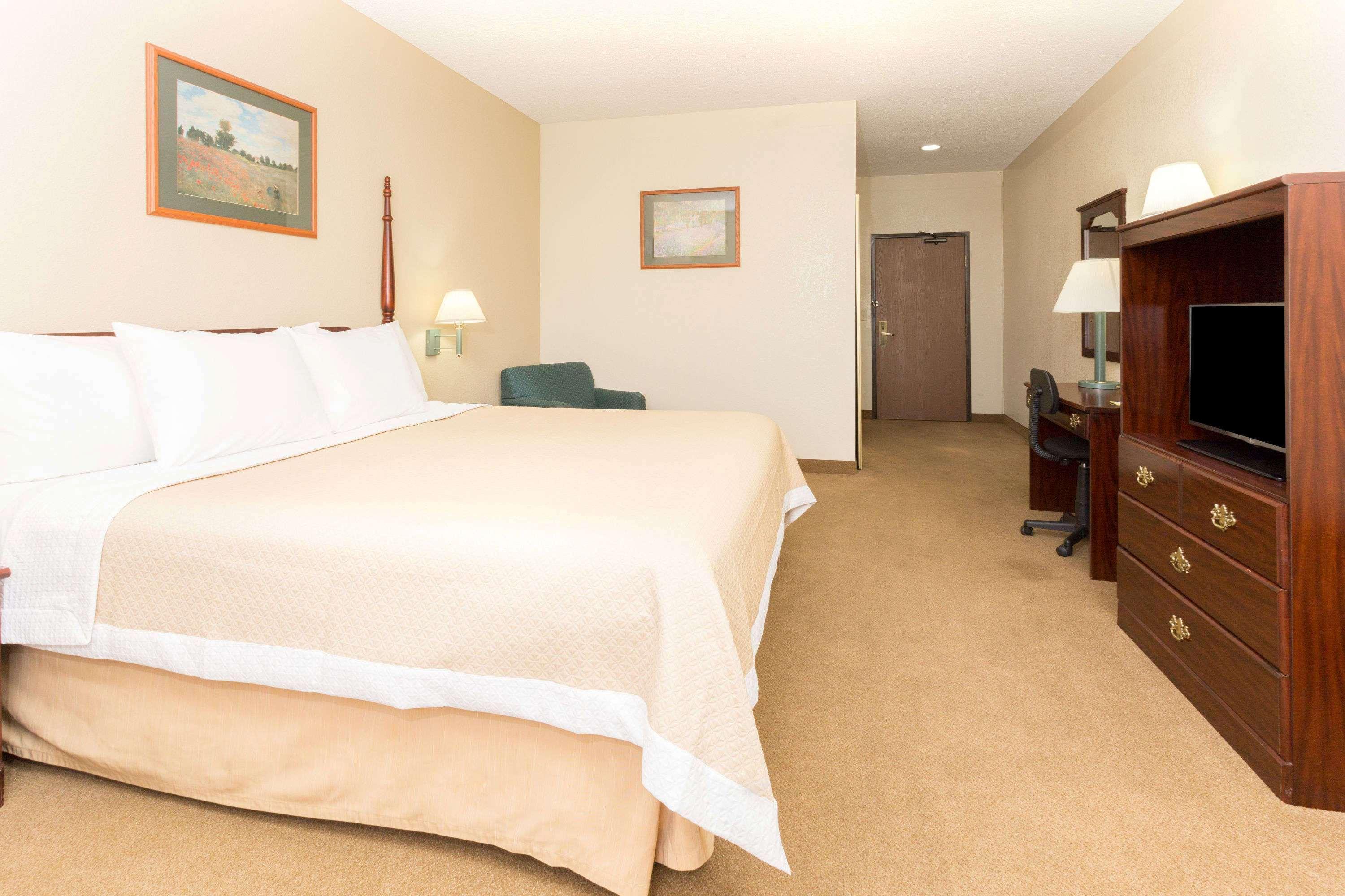 Days Inn By Wyndham Colorado Springs Airport Eksteriør bilde
