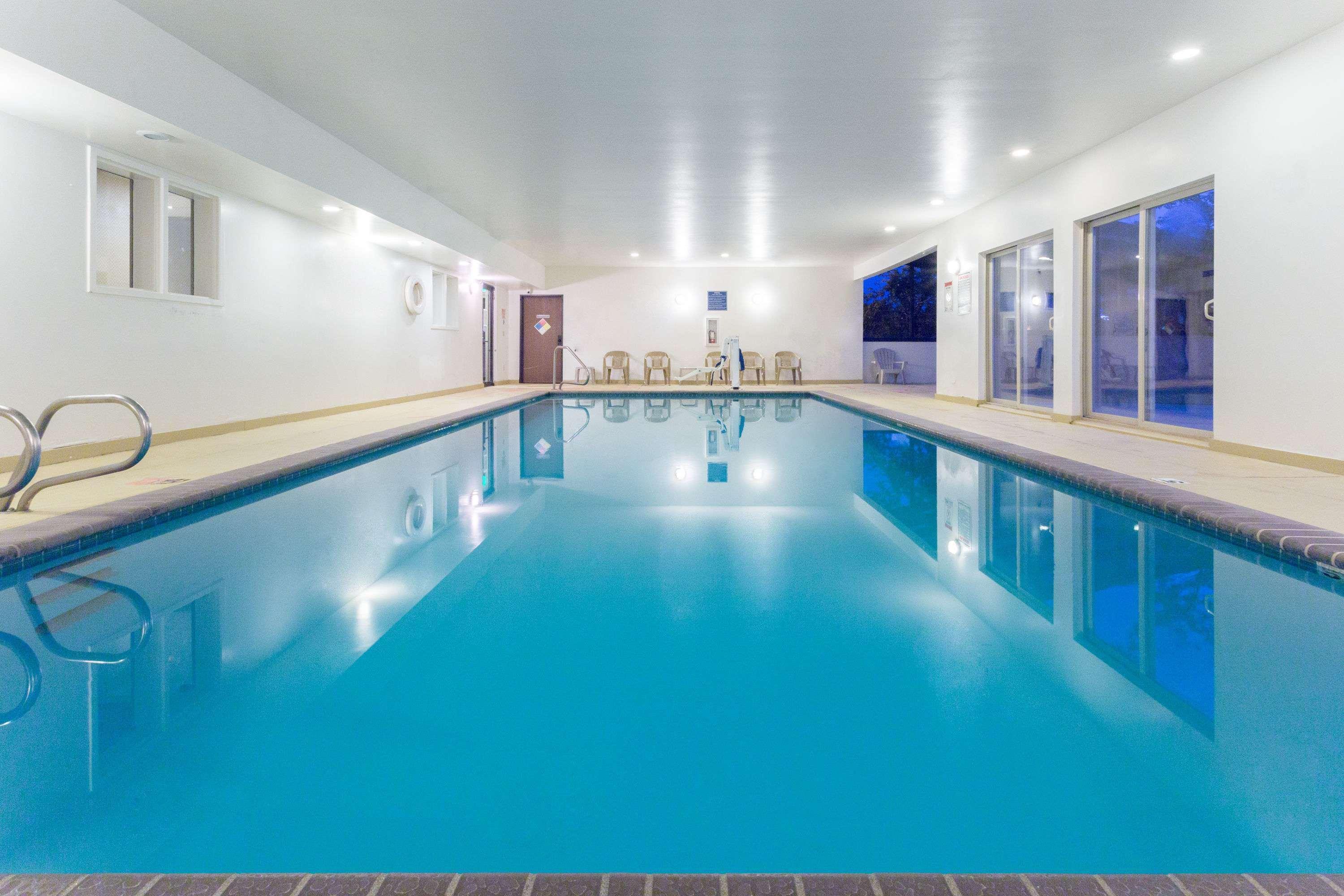 Days Inn By Wyndham Colorado Springs Airport Eksteriør bilde